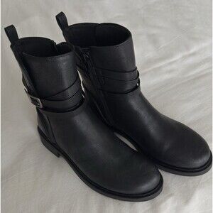 Baretraps Honee Black Womens Size 8.5 M Boots.